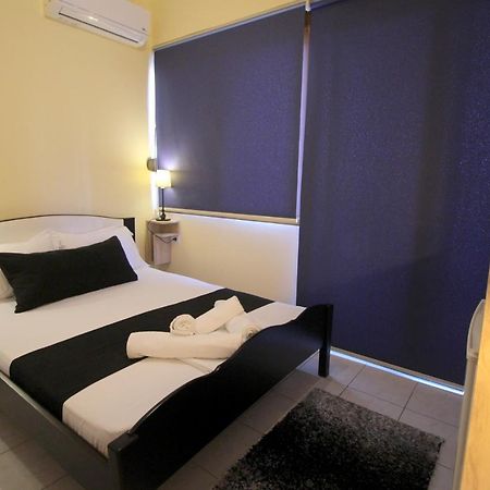 Jericho Rooms Sarandë エクステリア 写真