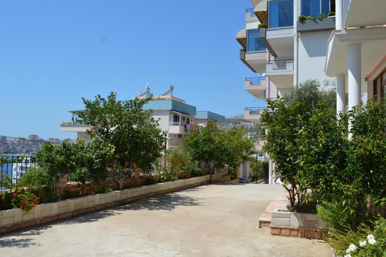 Jericho Rooms Sarandë エクステリア 写真