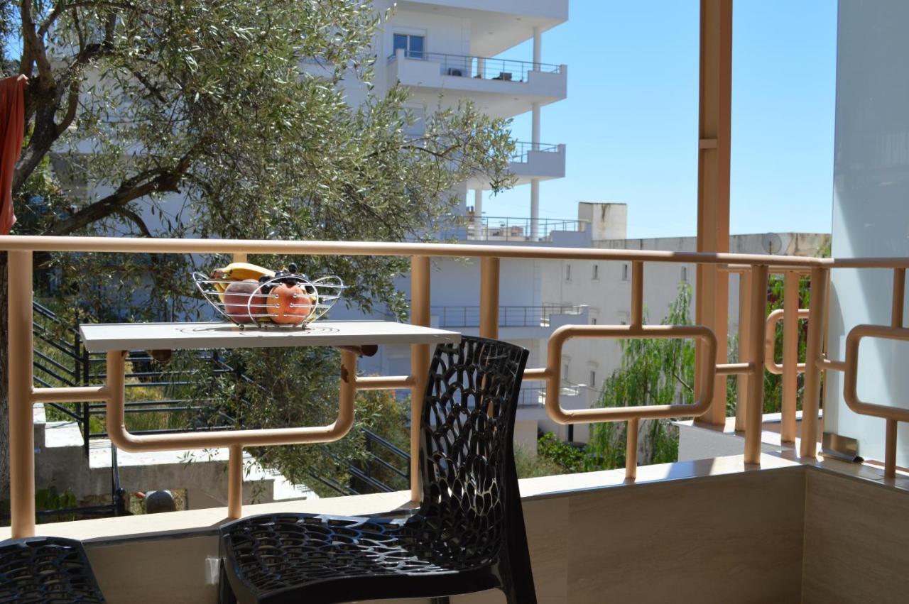 Jericho Rooms Sarandë エクステリア 写真