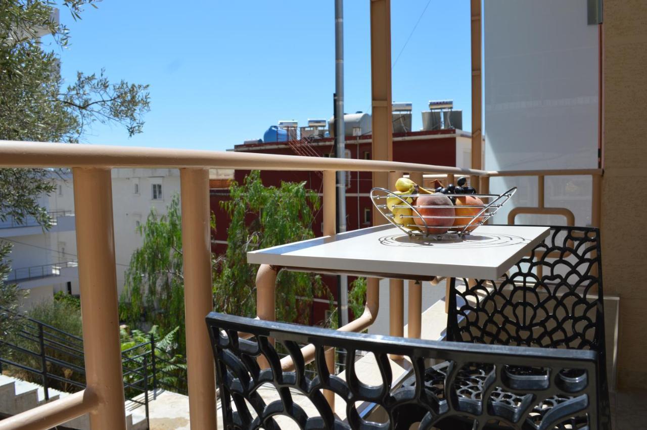 Jericho Rooms Sarandë エクステリア 写真