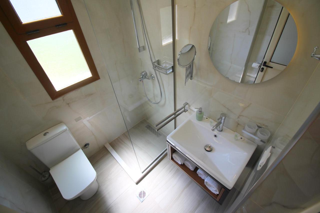 Jericho Rooms Sarandë エクステリア 写真